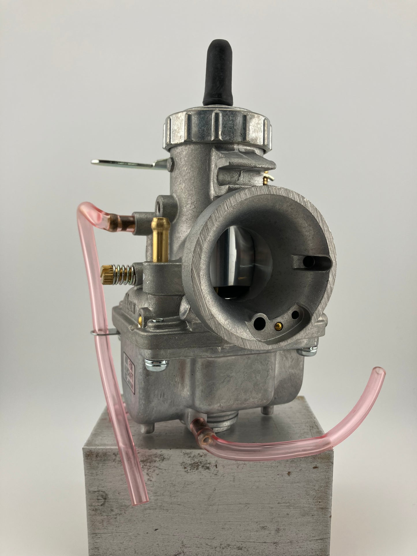 Mikuni VM-30 round-slide carburetor